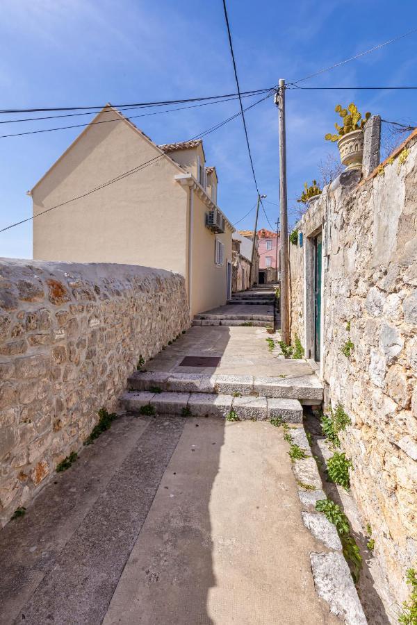 Hébergement de vacances Stunning House In The Old Town By Irundo *